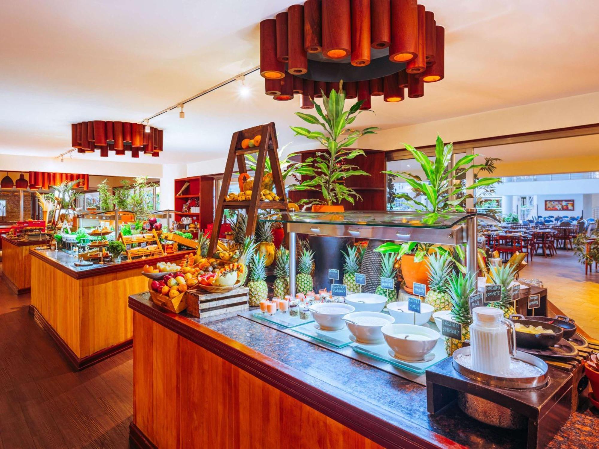 Moevenpick & Residences Отель 5*