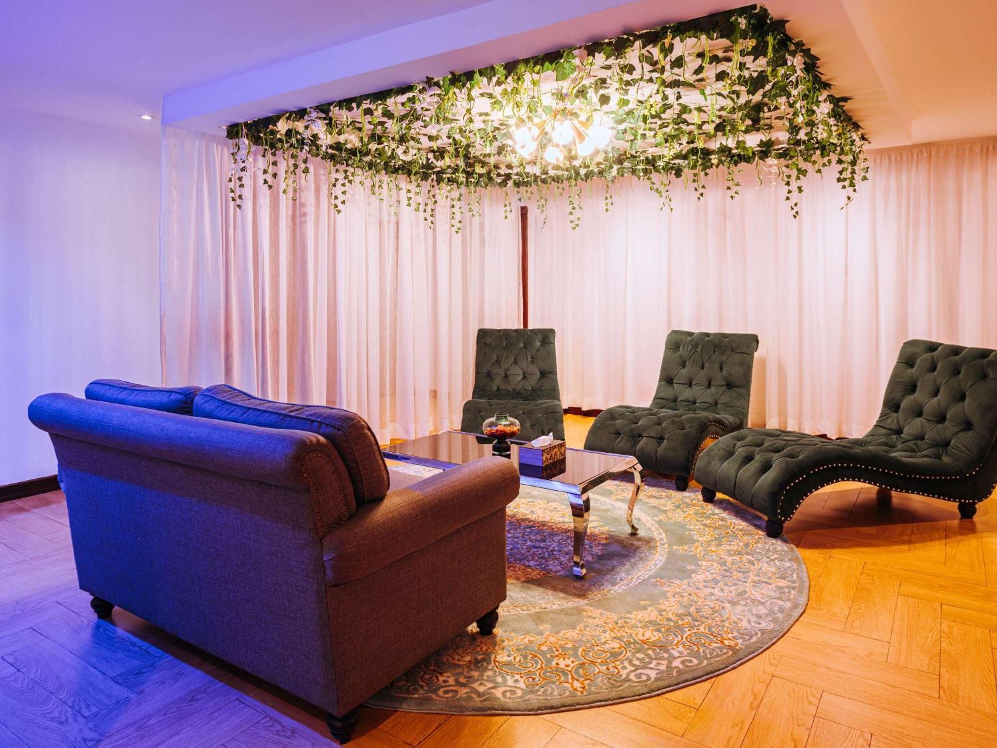 Moevenpick & Residences Отель